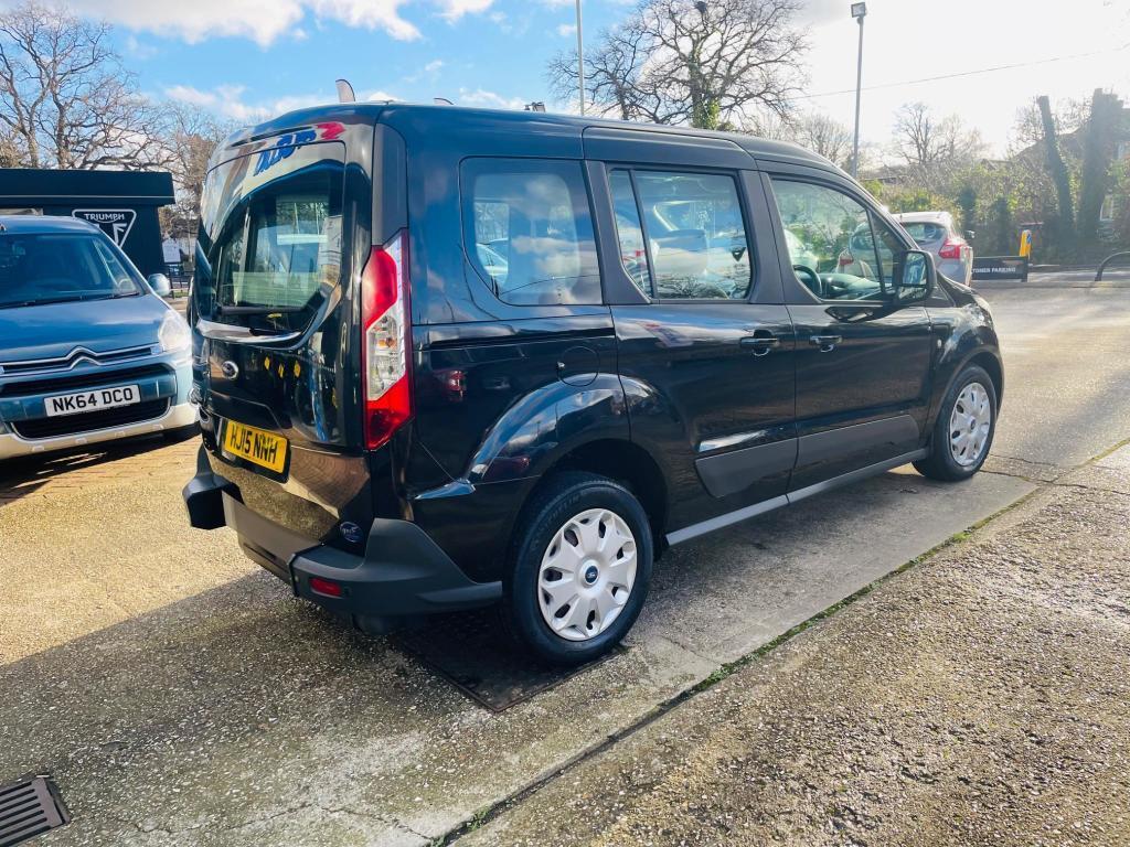 Ford Tourneo Connect 1.6 TDCi Zetec 5dr
