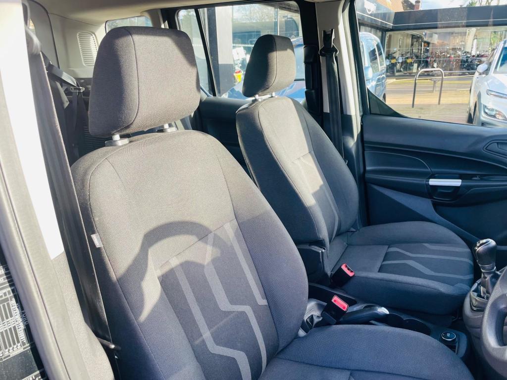 Ford Tourneo Connect 1.6 TDCi Zetec 5dr
