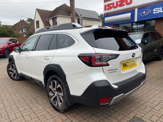 2022 Subaru Outback 2.5i Touring 5dr Lineartronic