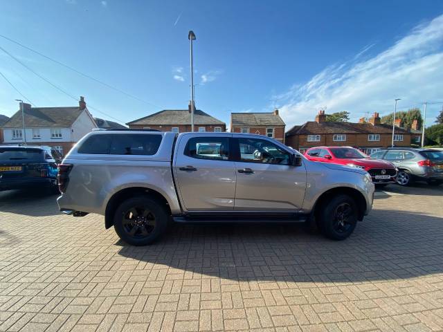 2024 Isuzu D-max 1.9 V-Cross Double Cab 4x4 Auto