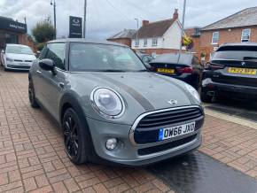 MINI HATCHBACK 2017 (66) at Bulldog Group Twyford