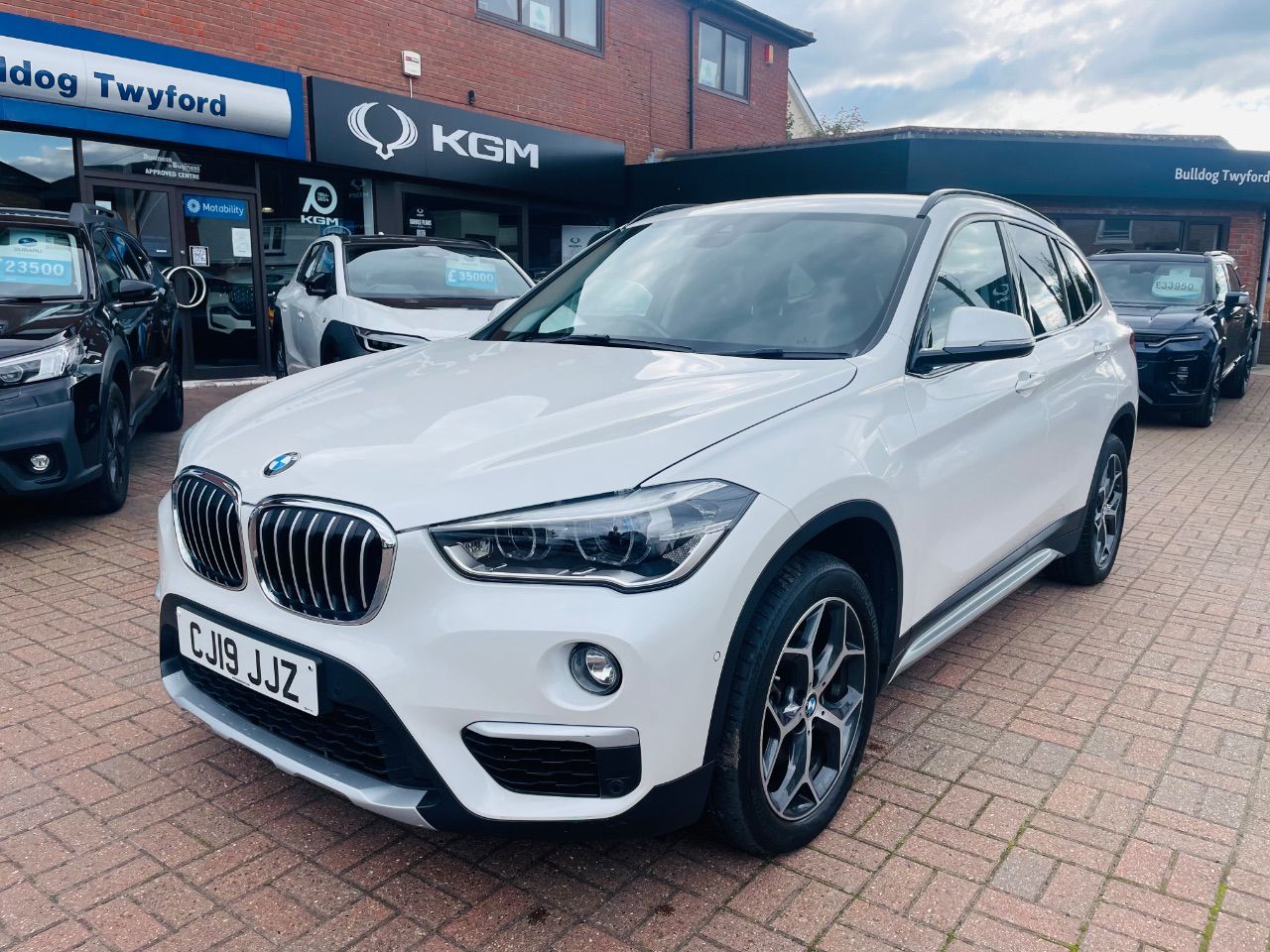 2019 BMW X1