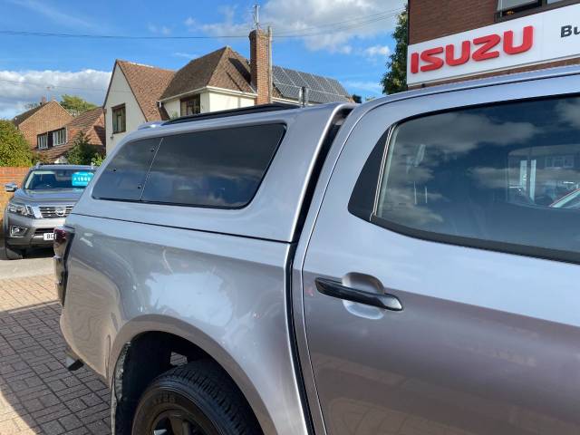 2024 Isuzu D-max 1.9 V-Cross Double Cab 4x4 Auto