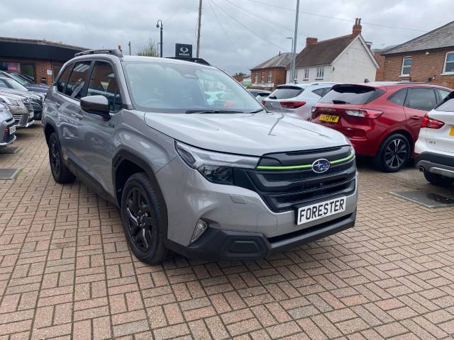 Subaru Forester 2.0i e-Boxer Field 5dr Lineartronic Estate Petrol / Electric Hybrid Silver