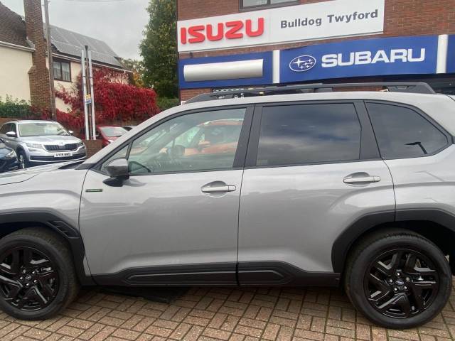 2025 Subaru Forester 2.0i e-Boxer Field 5dr Lineartronic