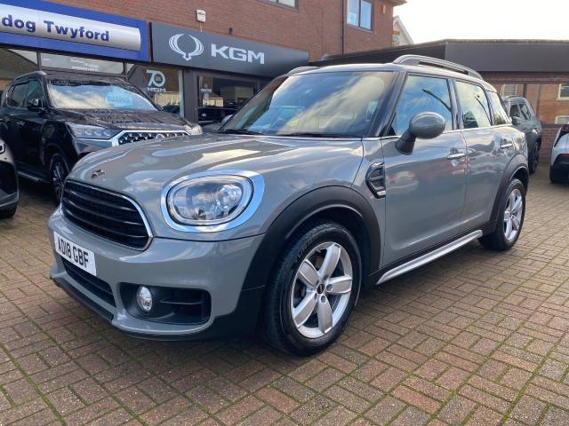 Mini Countryman 1.5 Cooper 5dr Auto [7 Speed] Hatchback Petrol Grey