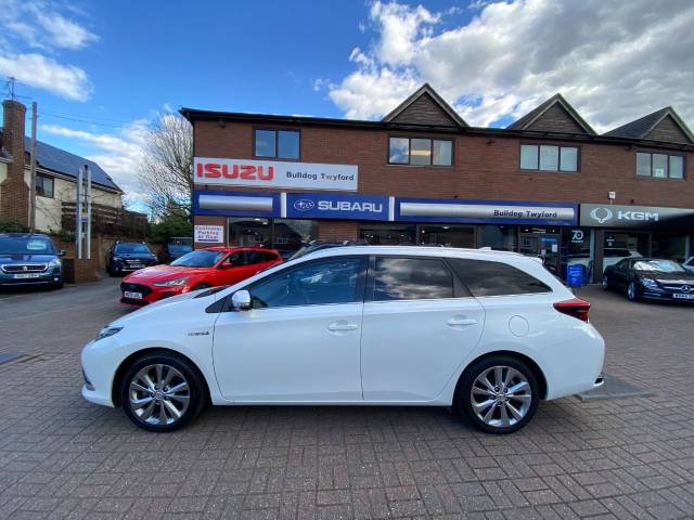 2017 Toyota Auris 1.8 Hybrid Excel TSS 5dr CVT