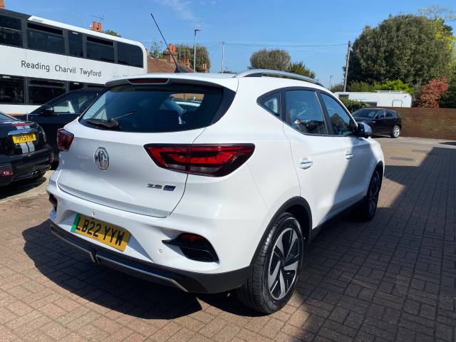 2022 MG Motor UK ZS 0.0 115kW Trophy EV Long Range 73kWh 5dr Auto