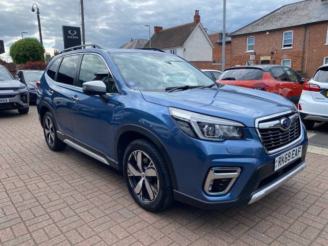 Subaru Forester 2.0i e-Boxer XE Premium 5dr Lineartronic Estate Petrol Blue