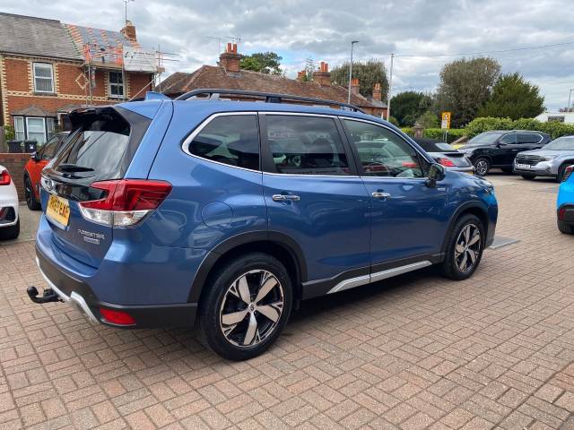 2019 Subaru Forester 2.0i e-Boxer XE Premium 5dr Lineartronic
