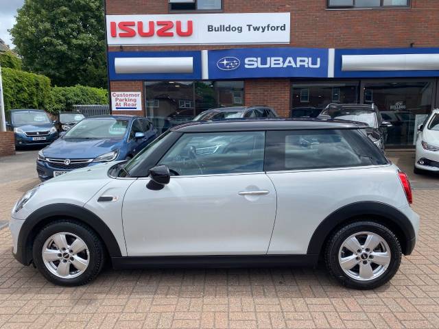 2020 Mini Hatchback 1.5 Cooper Classic II 3dr Auto