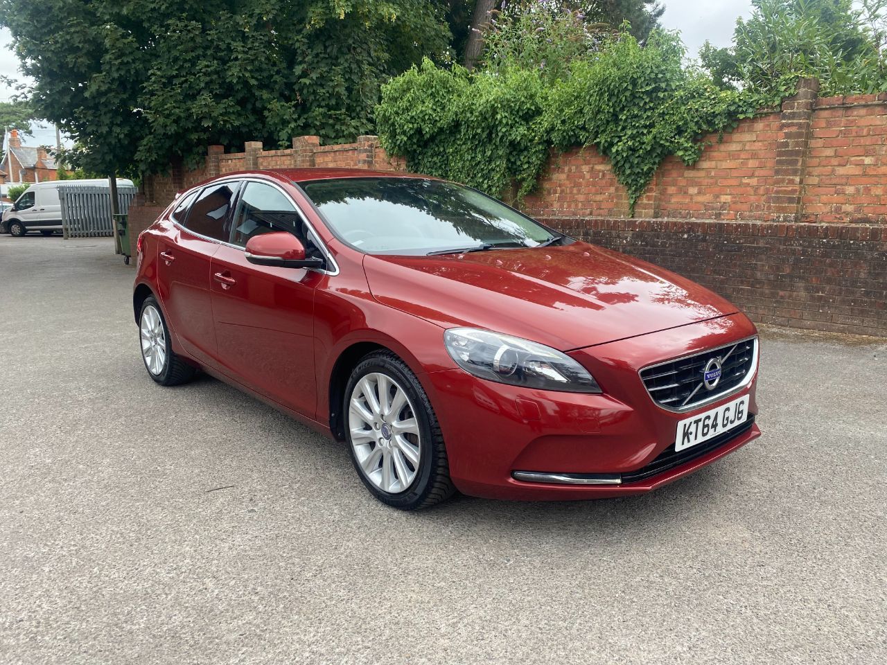 2015 Volvo V40