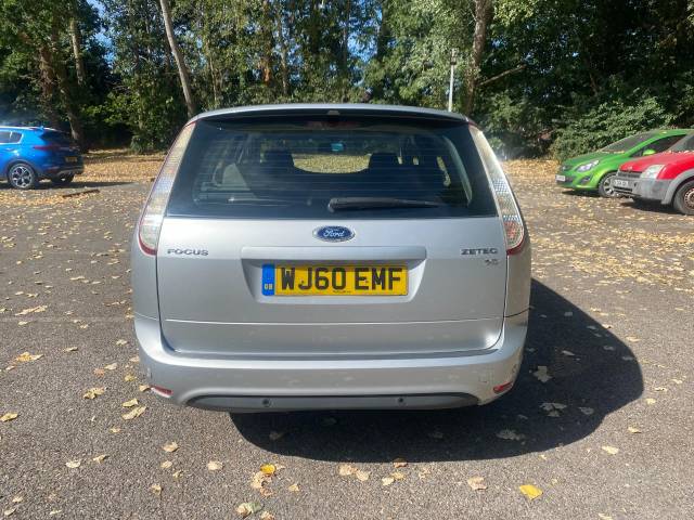2010 Ford Focus 1.6 Zetec 5dr