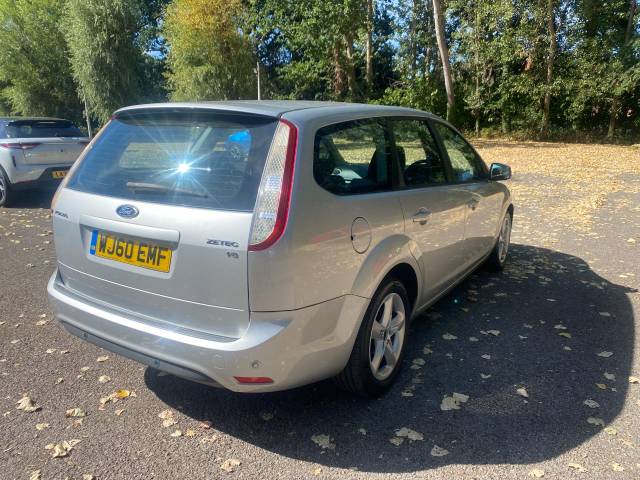 2010 Ford Focus 1.6 Zetec 5dr