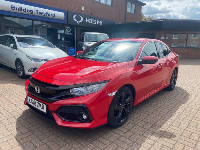 Honda Civic 1.0 VTEC Turbo SR 5dr Hatchback Petrol Red