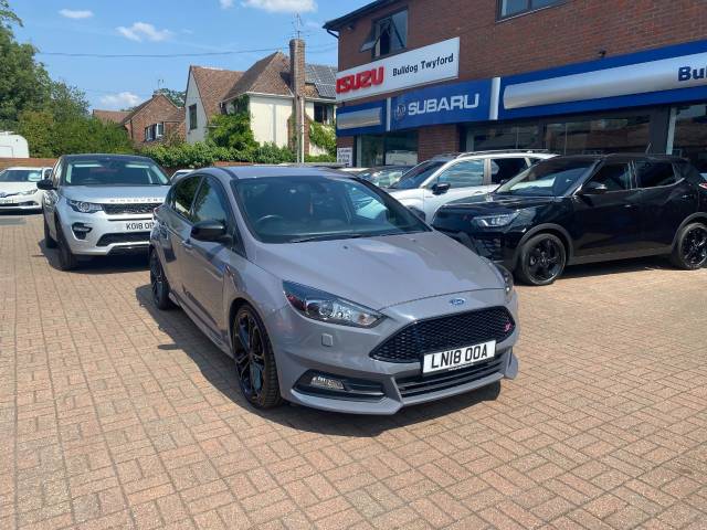 Ford Focus 2.0T EcoBoost ST-3 Navigation 5dr Hatchback Petrol Stealth Grey