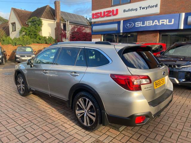 2018 Subaru Outback 2.5i SE Premium 5dr Lineartronic